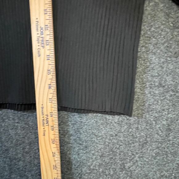 Grey Lab Black Ribbed Knit Top Women’s Size Small 3/4 Sleeve Stretch Minimalist - Picture 6 of 8